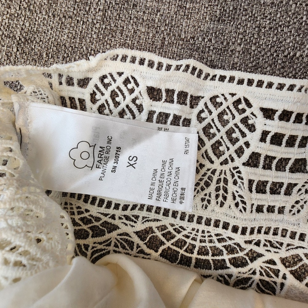 Listing for @susieq557 FARM Rio Off White Guipure Crop Top Blouse Sz. XS - Picture 14 of 16